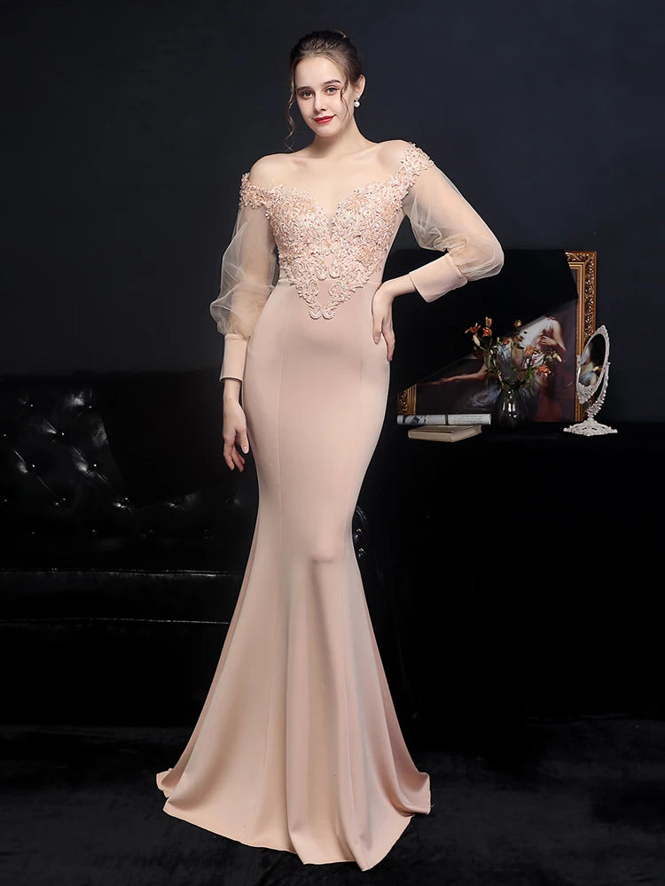 Elegant Satin Appliques Beading Wedding Dress