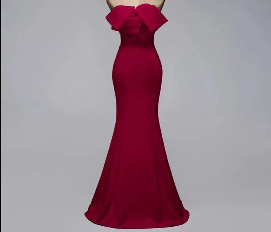 Elegant mermaid long bow style evening gown